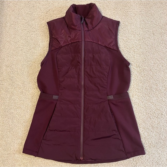 Lululemon Down For It All Vest Dark Adobe Burgundy Wine Size 8 - Picture 3 of 3